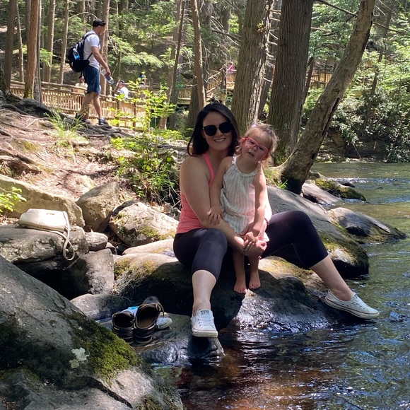 Meet your Posher, Taylor - Picture 10 of 10